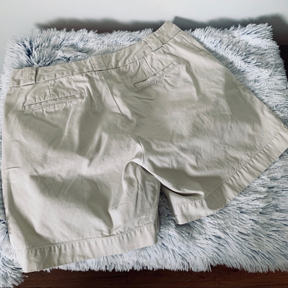 Gap shorts - Picture 2 of 3